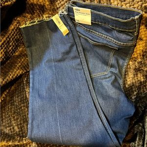 Old Navy Power Jean